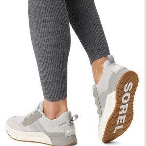 SOREL Out and About III Woman’s Sneaker size 11 - GREY
